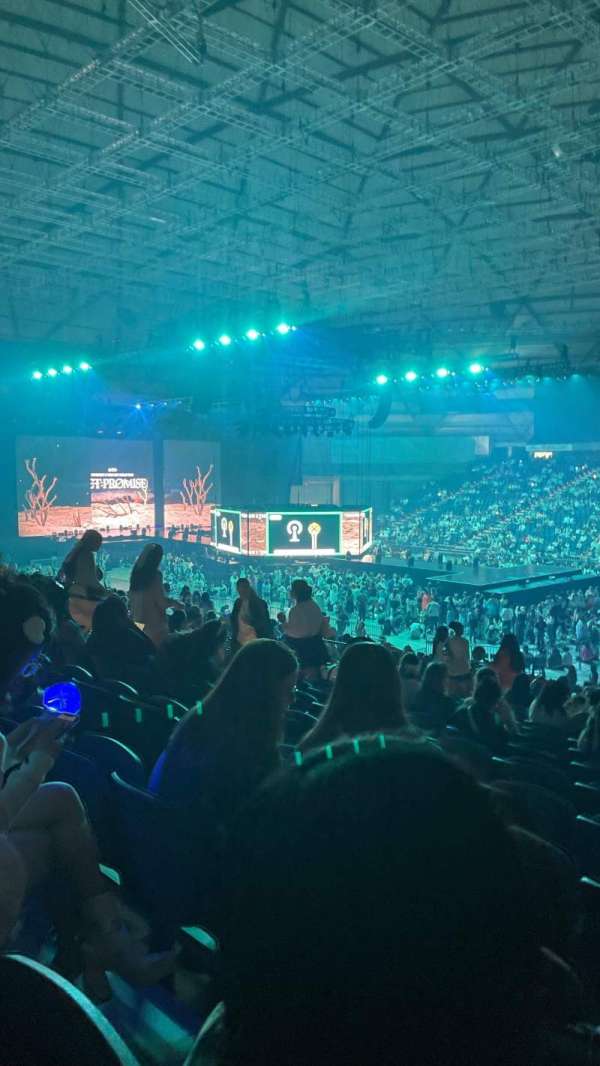 Tacoma Dome, section: 106, row: AA, seat: 7