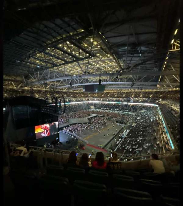 Strawberry Arena, section: 324, row: 6, seat: 275