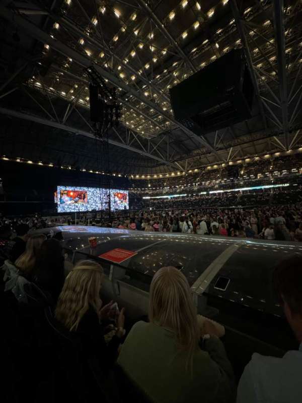 Strawberry Arena, section: 131, row: 4, seat: 213