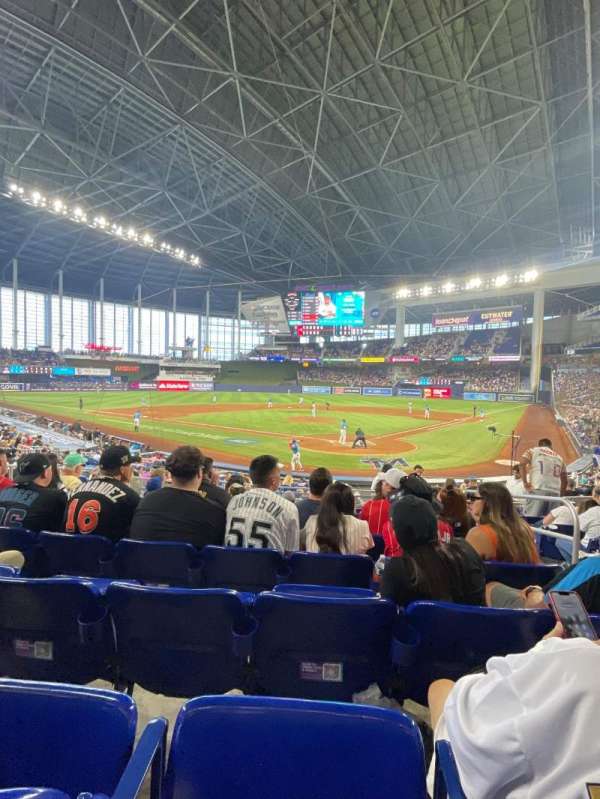 LoanDepot Park, section: 16, row: 3, seat: 3