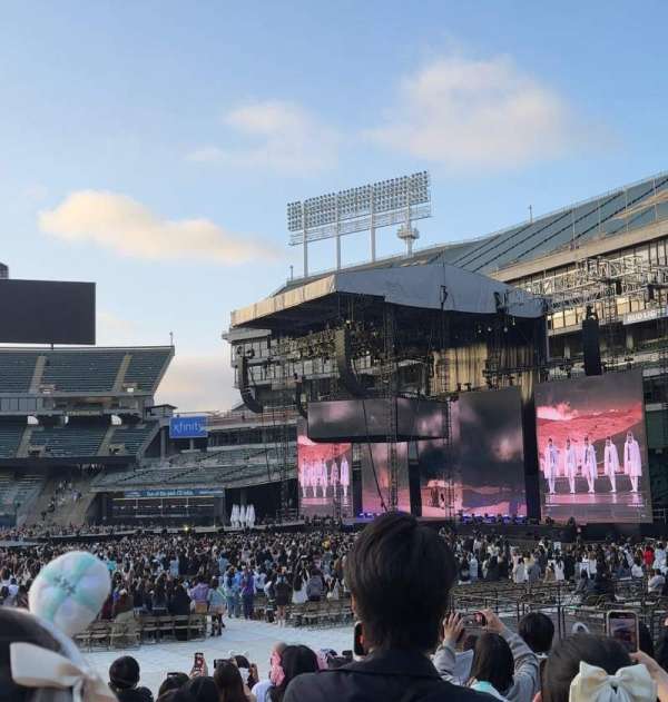 Oakland Coliseum, section: 115, row: 14, seat: 14