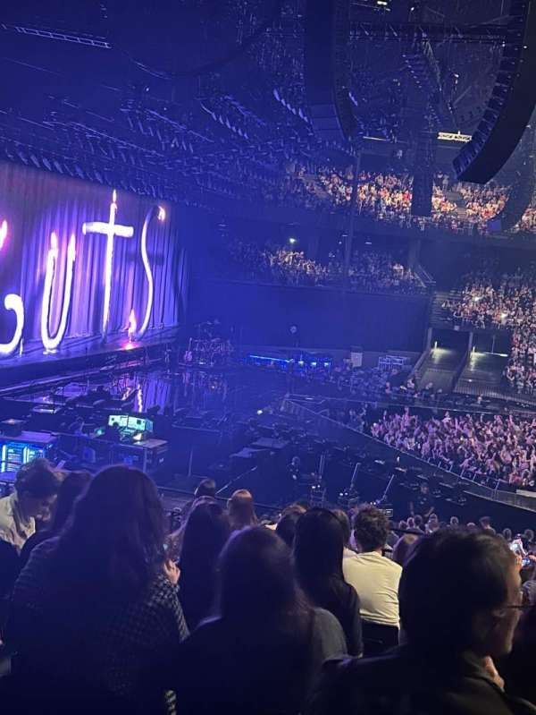 AFAS Dome, section: 153, row: 33, seat: 9