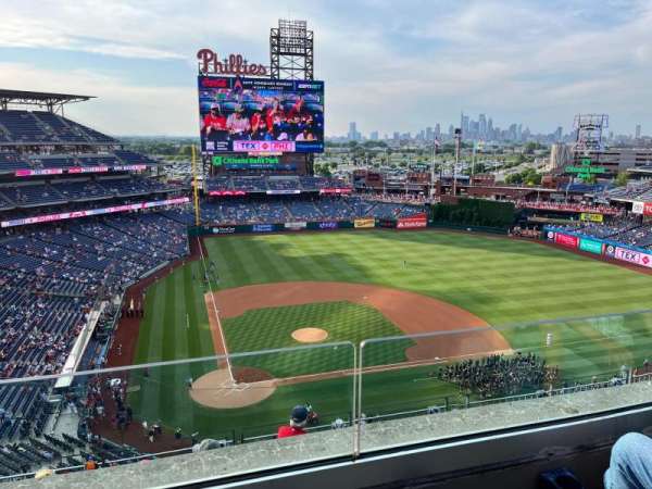 Citizens Bank Park, section: 417, row: 2, seat: 19