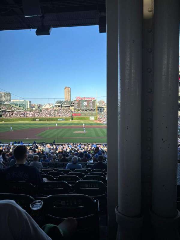Wrigley Field, section: 213, row: 8, seat: 8