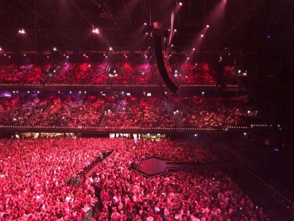 Ziggo Dome, section: 102, row: 13, seat: 4