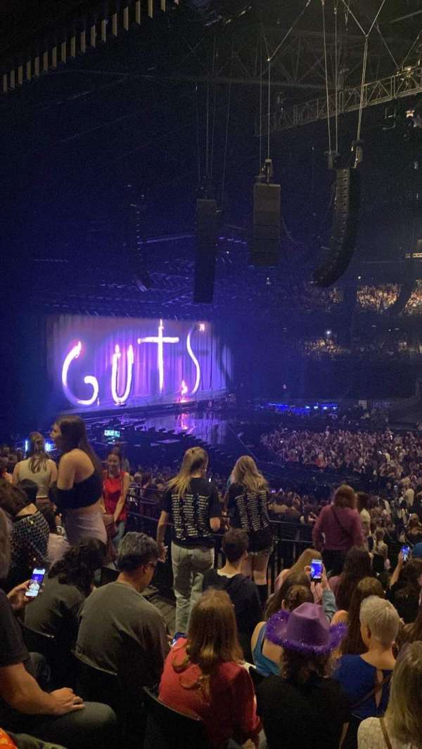 AFAS Dome, section: 150, row: 33, seat: 7