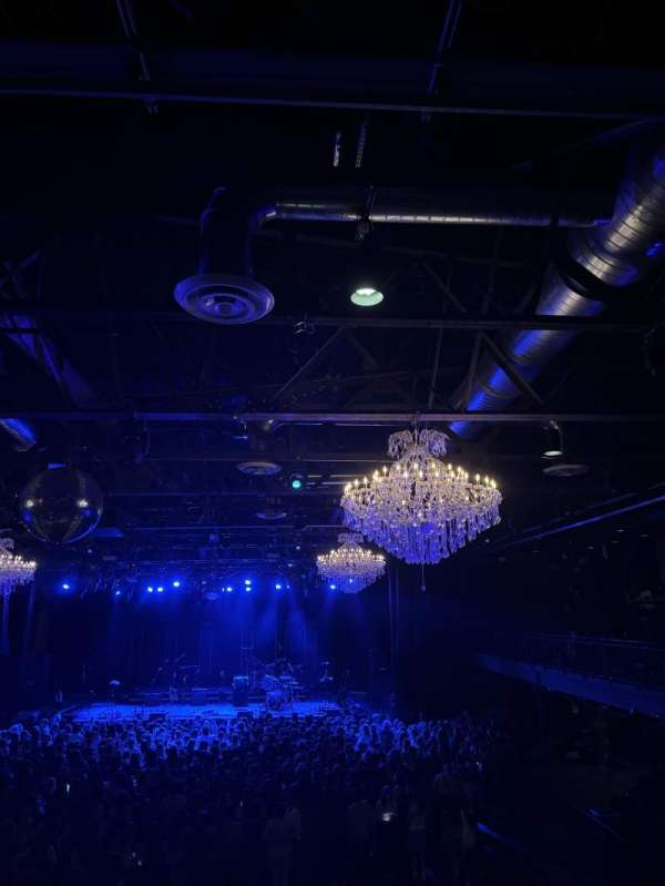 Fillmore Philadelphia, section: center, row: b, seat: 19