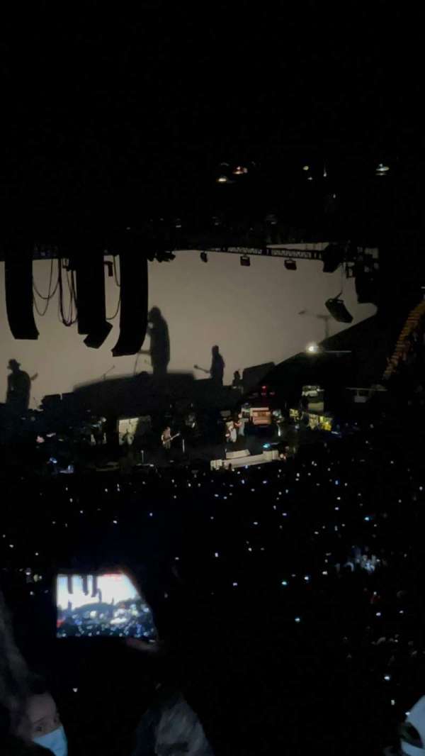 Kia Forum, section: 232, row: 17, seat: 18