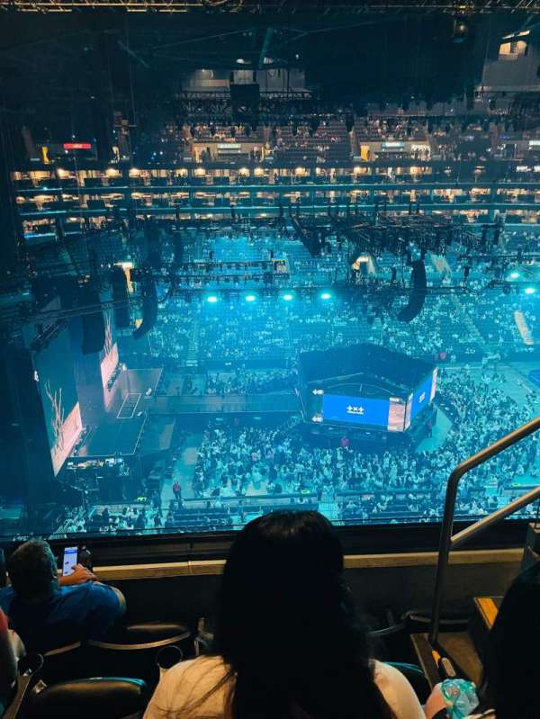 Crypto.com Arena, section: 319, row: 4, seat: 3