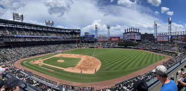 Rate Field, section: 322, row: 2, seat: 4