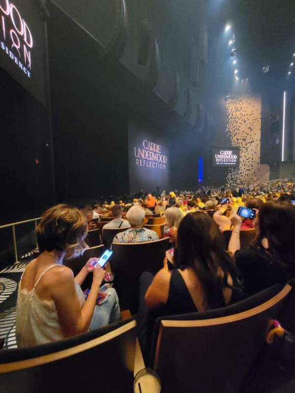 The Theatre at Resorts World, section: FrontOrch5, row: UU, seat: 123
