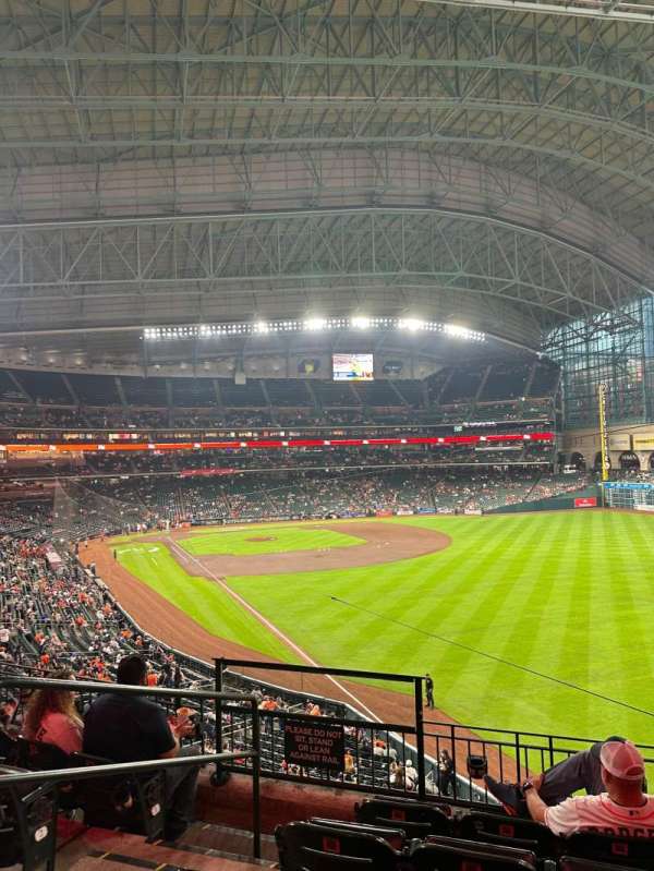 Daikin Park, section: 235, row: 5, seat: 3