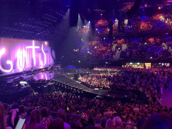 Ziggo Dome, section: 111, row: 7, seat: 378