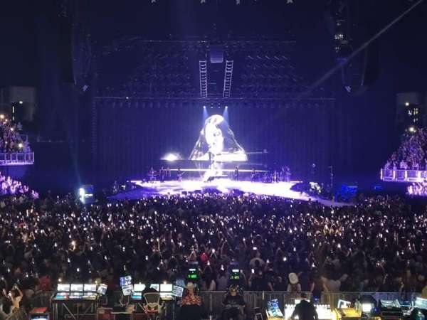 The O2, London, section: 106, row: P, seat: 202
