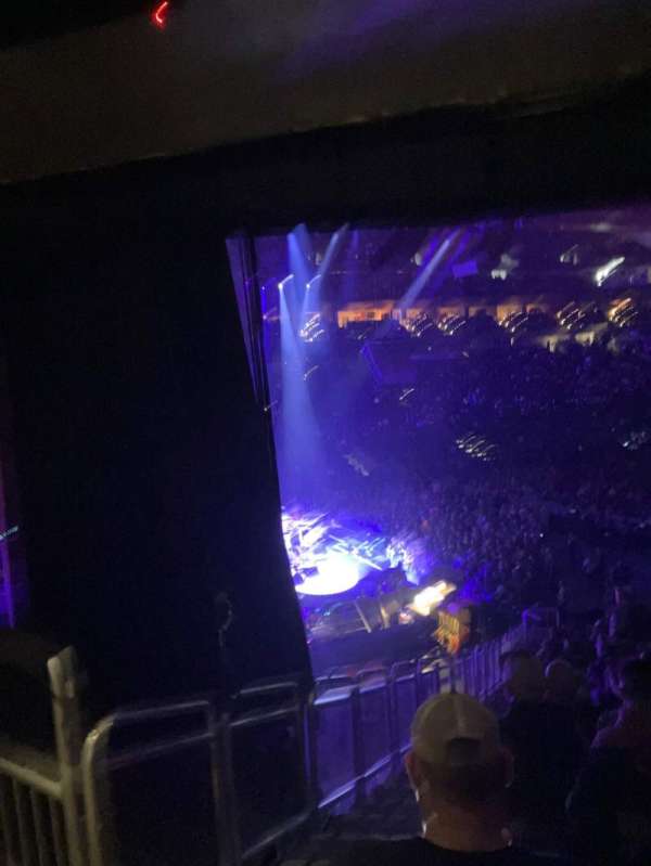 Climate Pledge Arena, section: 04, row: Z, seat: 27