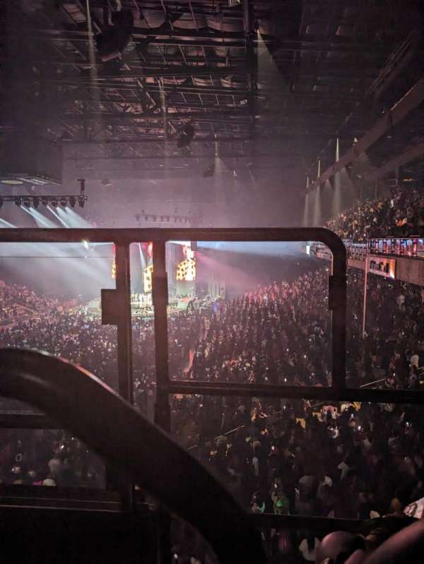 CFG Bank Arena, section: 209, row: B, seat: 13