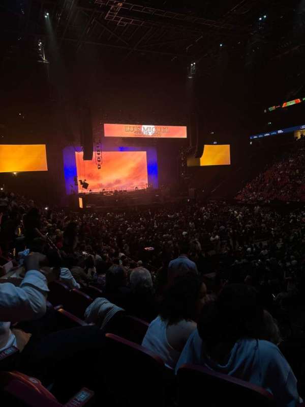 Centre Bell, section: 122, row: G, seat: 2