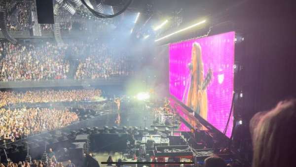 Ziggo Dome, section: 101, row: 10, seat: 20