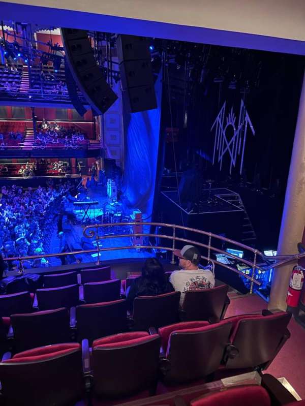 Massey Hall, section: 209, row: G, seat: 5