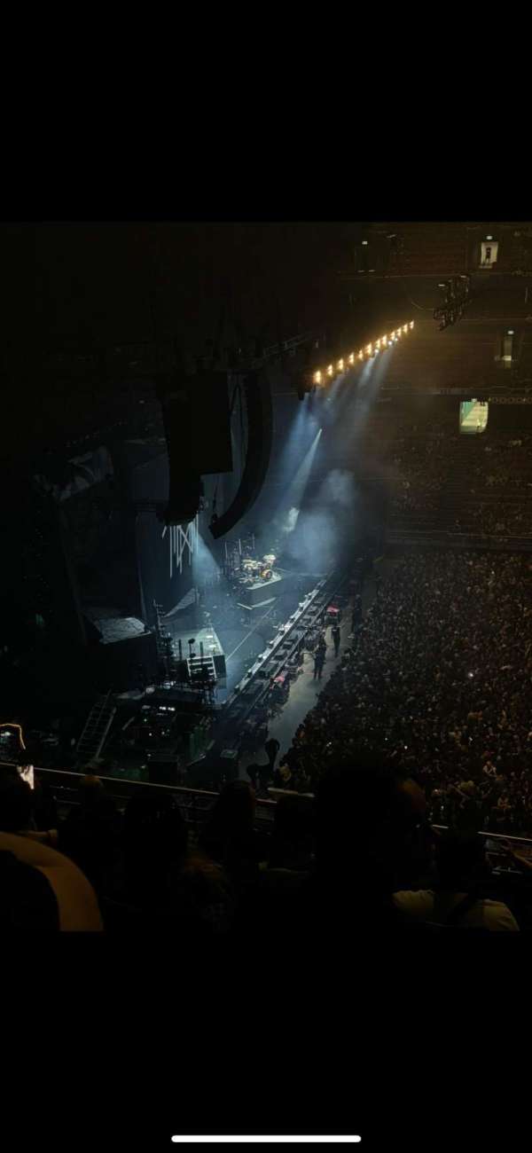 Qudos Bank Arena, section: 80, row: H, seat: 655