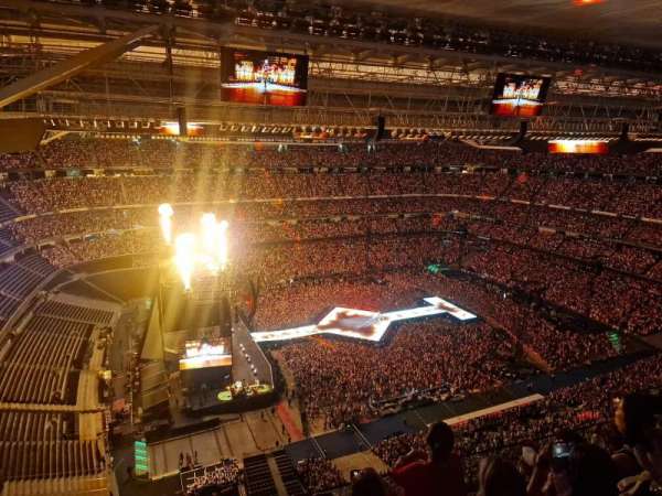 Photo by  at Santiago Bernabéu Stadium
