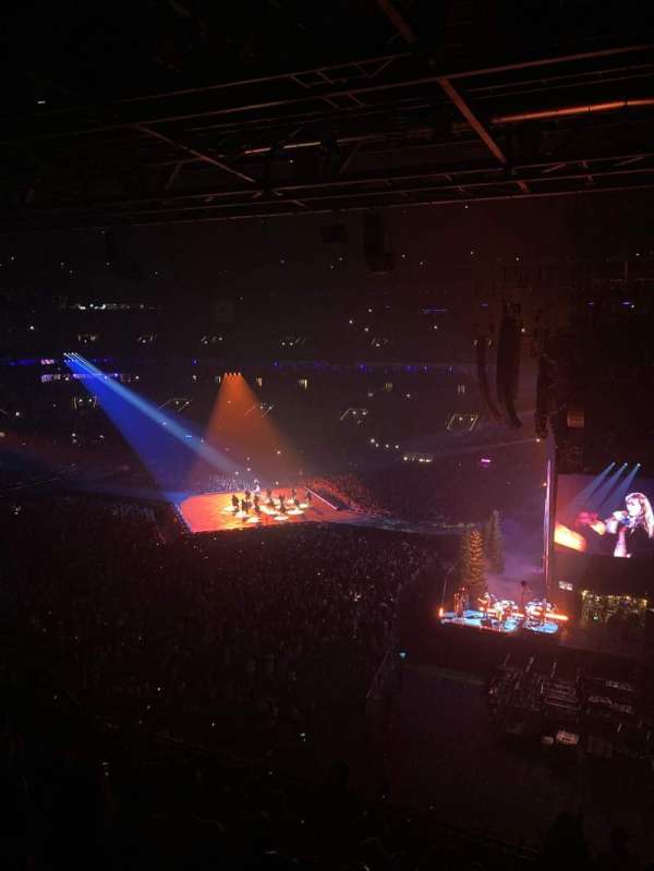 Paris La Défense Arena, section: 421, row: 51, seat: 1