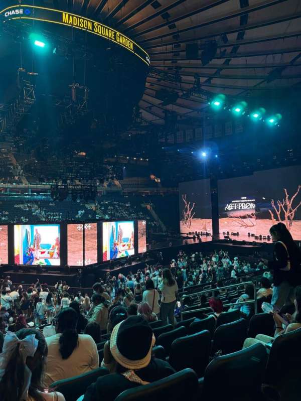 Madison Square Garden, section: 106, row: 12, seat: 14