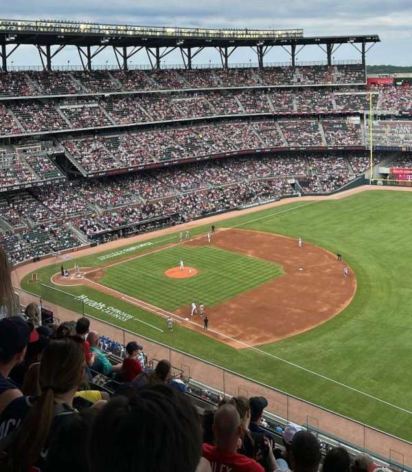 Truist Park, section: 414, row: 8, seat: 6