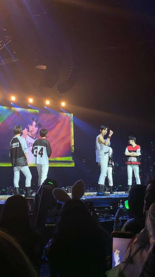 UBS Arena, section: Floor 3, row: 27, seat: 4