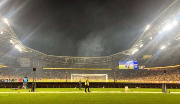 Accor Stadium, section: 142, row: 4, seat: 40