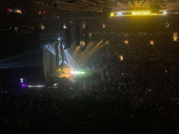 Madison Square Garden, section: 223, row: 11, seat: 8