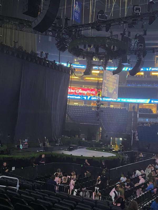 Kia Center, section: 115, row: 13, seat: 8
