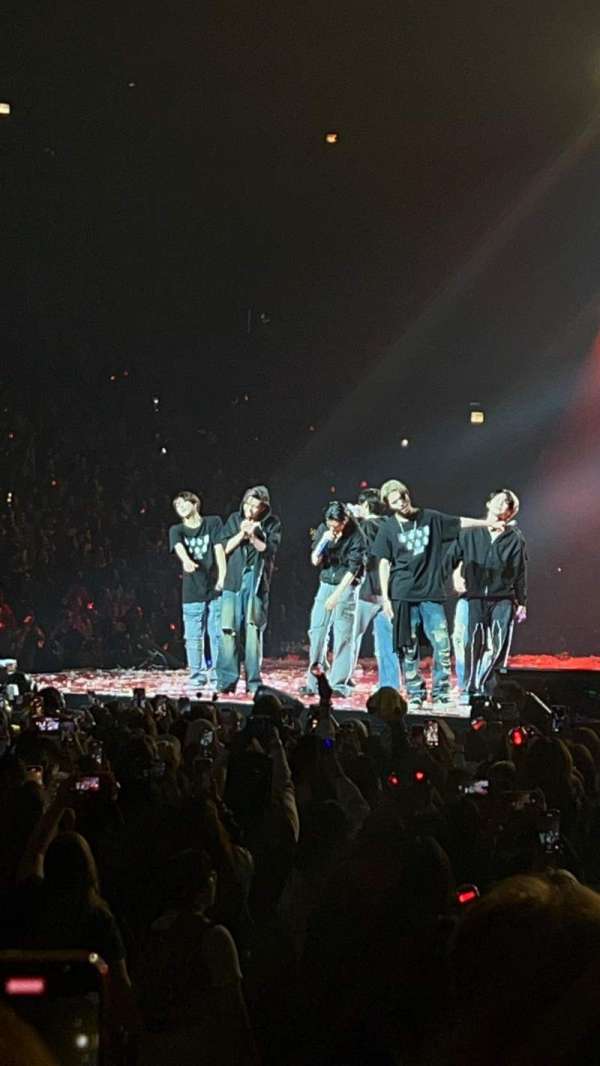 United Center, section: 102, row: 4, seat: 13