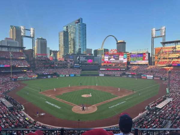 Busch Stadium, section: 250, row: 3, seat: 6