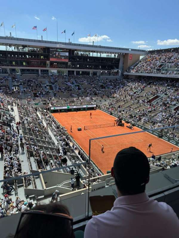 Court Philippe Chatrier, section: 47, row: 2, seat: 127