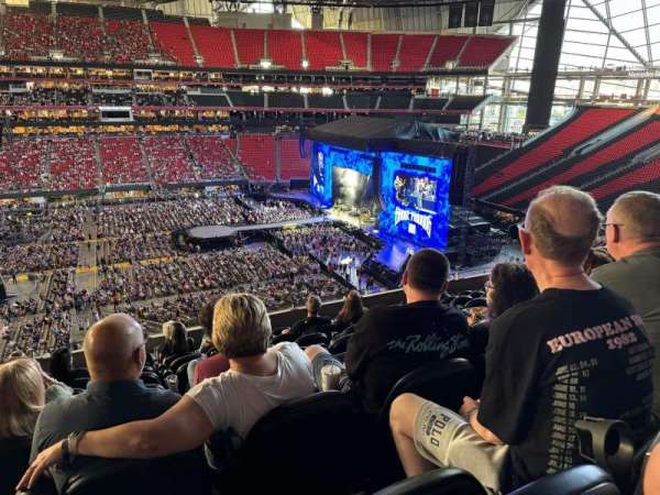 Mercedes-Benz Stadium, section: C211, row: 9, seat: 17