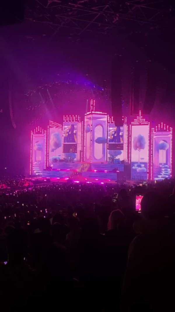 Accor Arena, section: Gradin E, row: 19, seat: 2