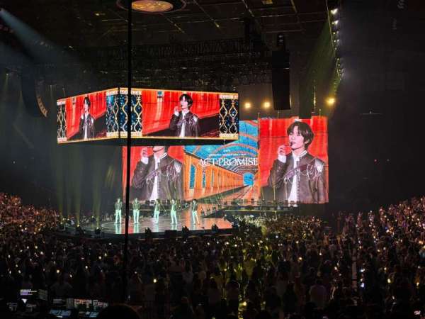 Allstate Arena, section: 114, row: N, seat: 1