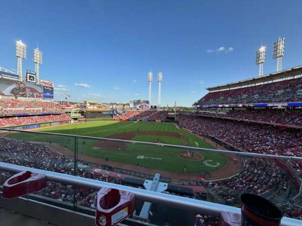 Great American Ball Park, section: 419, row: 1, seat: 4