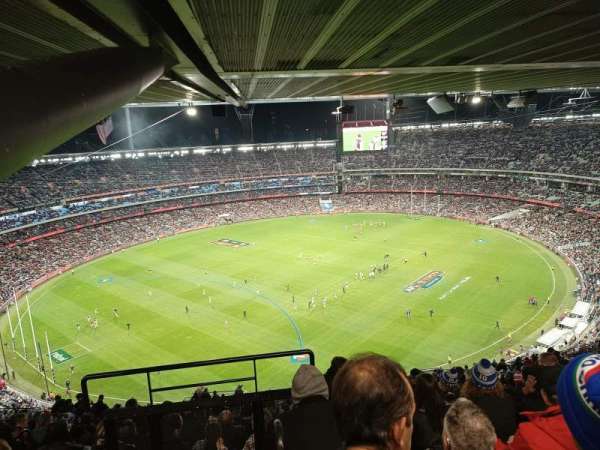Melbourne Cricket Ground, section: Q54, row: MM, seat: 28