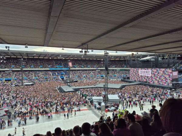 Murrayfield Stadium, section: E14, row: T, seat: 28
