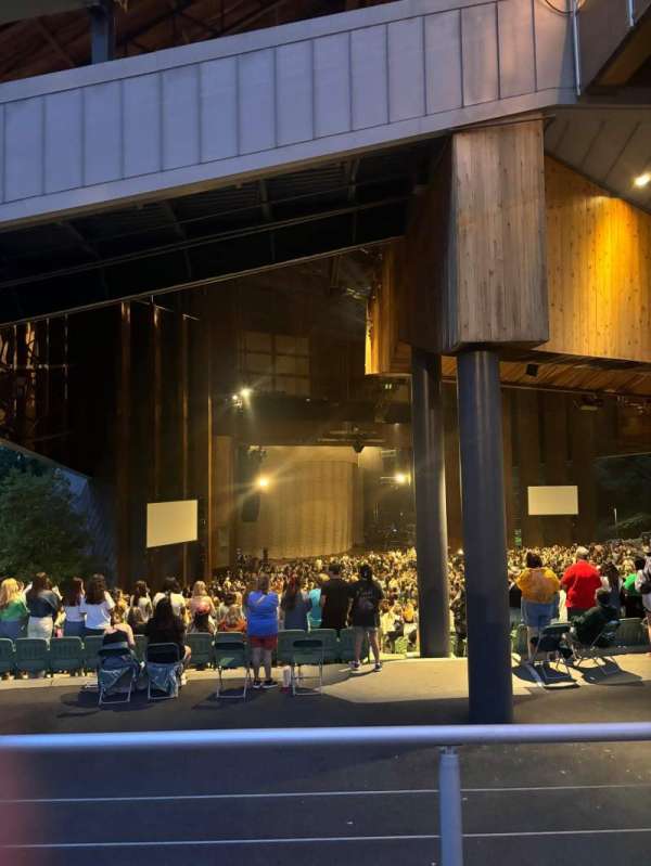 TD Pavilion at the Mann, section: Terrace 100, row: A, seat: 121