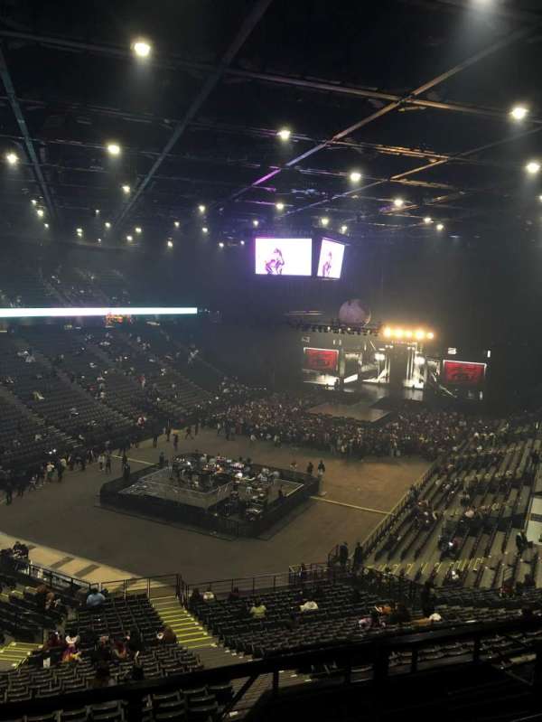 Accor Arena, section: Balcon B, row: 87, seat: 18