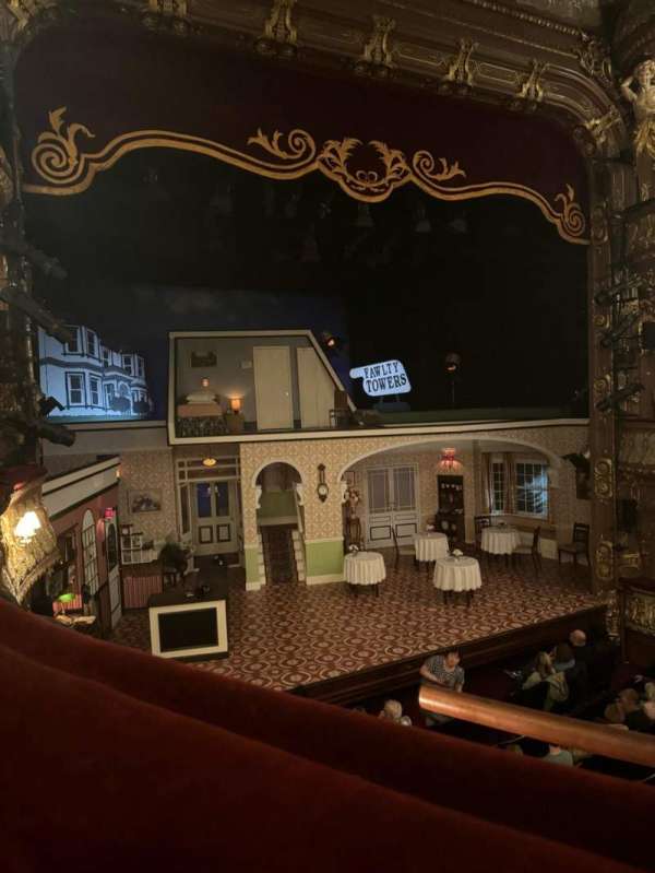 Apollo Theatre, section: Dress Circle, row: A, seat: 26