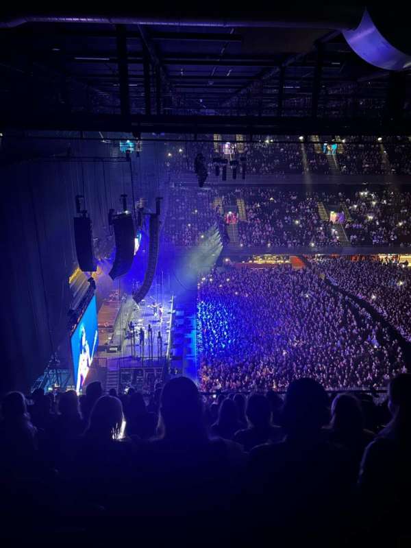 Ziggo Dome, section: 213, row: 12