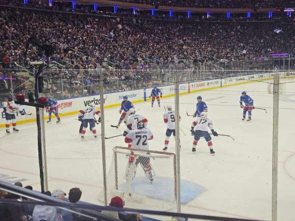 Madison Square Garden, section: 103, row: 6, seat: 4