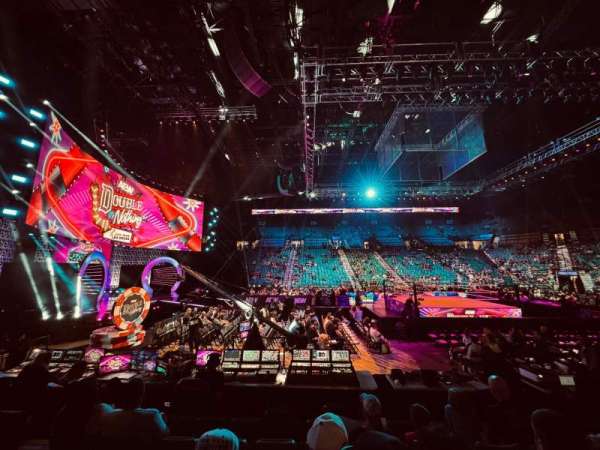 MGM Grand Garden Arena, section: 8, row: H, seat: 12