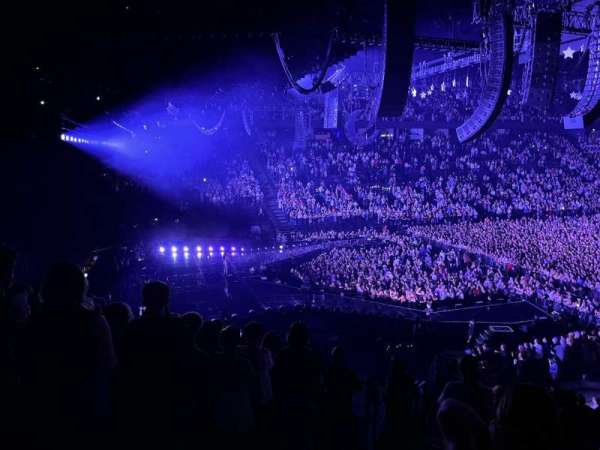 Accor Arena, section: Gradin M, row: 7, seat: 9