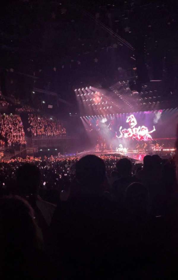 Accor Arena, section: Gradin E, row: 21, seat: 11