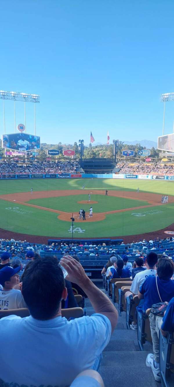 Dodger Stadium, section: 102LG, row: L, seat: 7